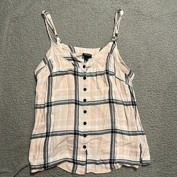 torrid Tops - Torrid light pink tank top